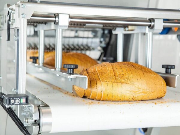 Mech Masz Poluautomatska Linija za Sečenje i Pakovanje Hleba servis